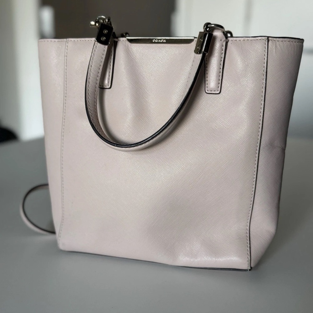 Coach Blush Leather Tote Bag -excellent condition